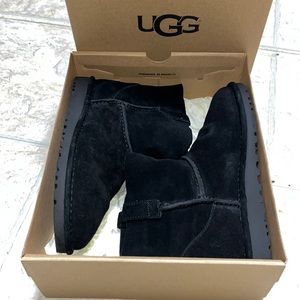 Ugg mini black leather boots size 7
